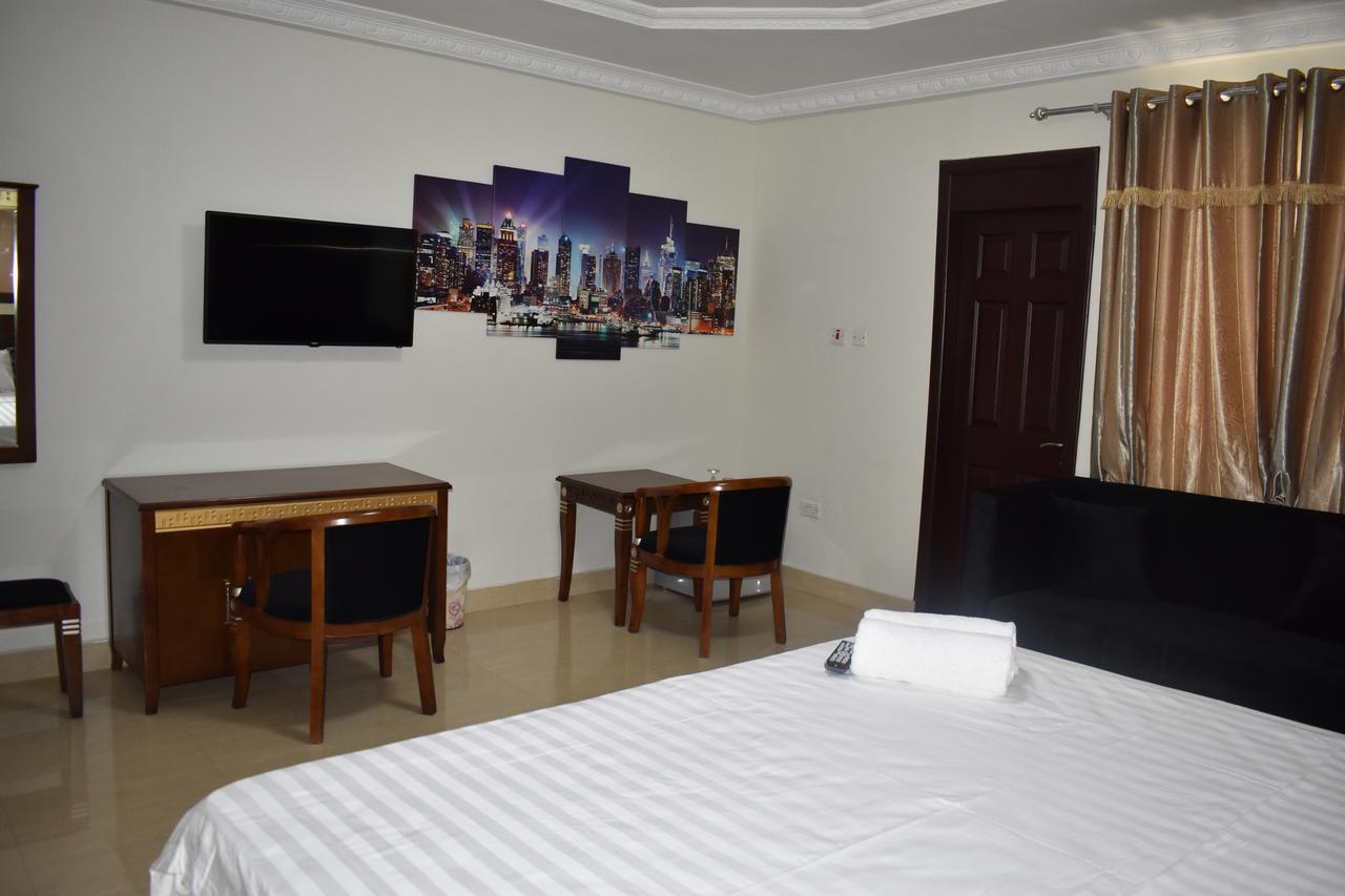 Lapaz Cascade Hotel מראה חיצוני תמונה