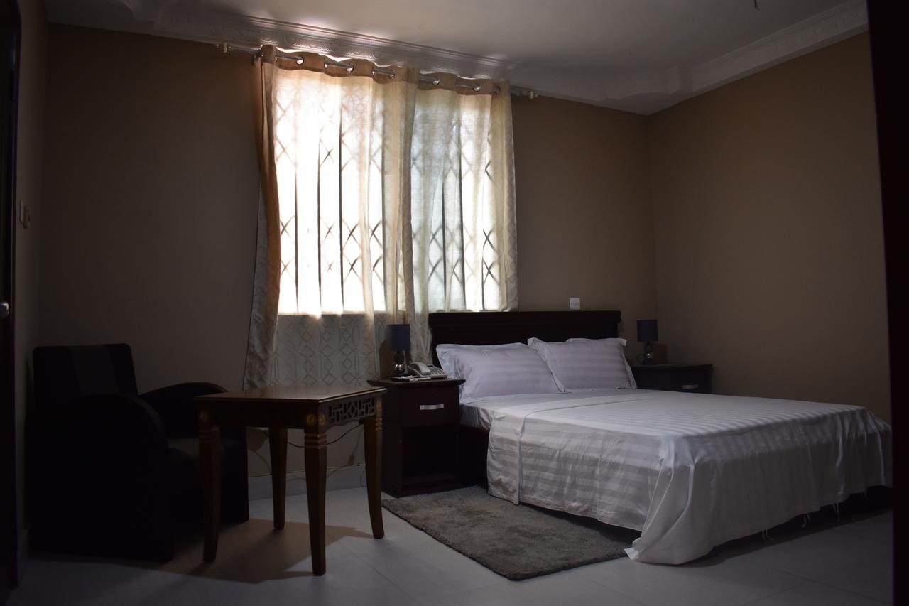 Lapaz Cascade Hotel מראה חיצוני תמונה