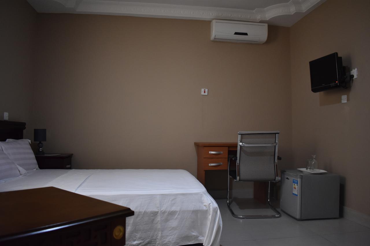 Lapaz Cascade Hotel מראה חיצוני תמונה