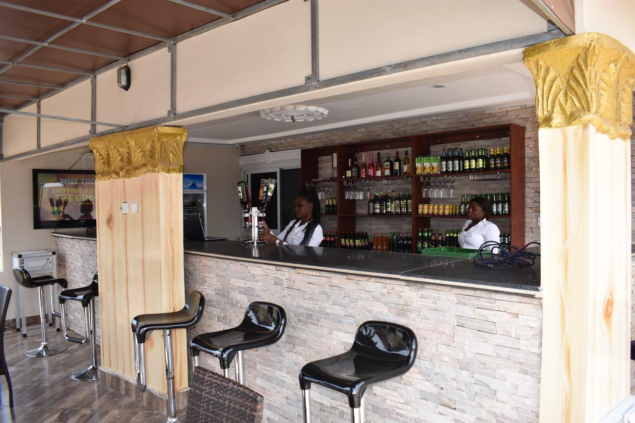 Lapaz Cascade Hotel מראה חיצוני תמונה